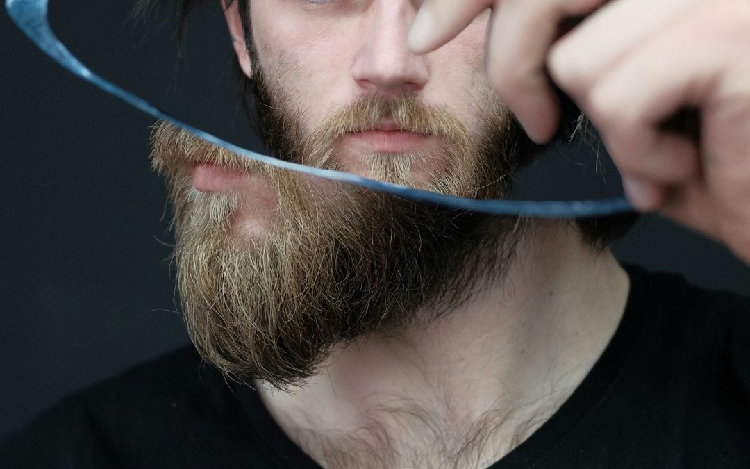 Types de poils caucasiens : comprendre et soigner sa barbe